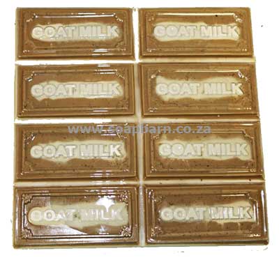 SB-225 Goat Milk Block 900g