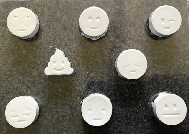 Emoji PVC Soap Mould, 50g (SB-235)